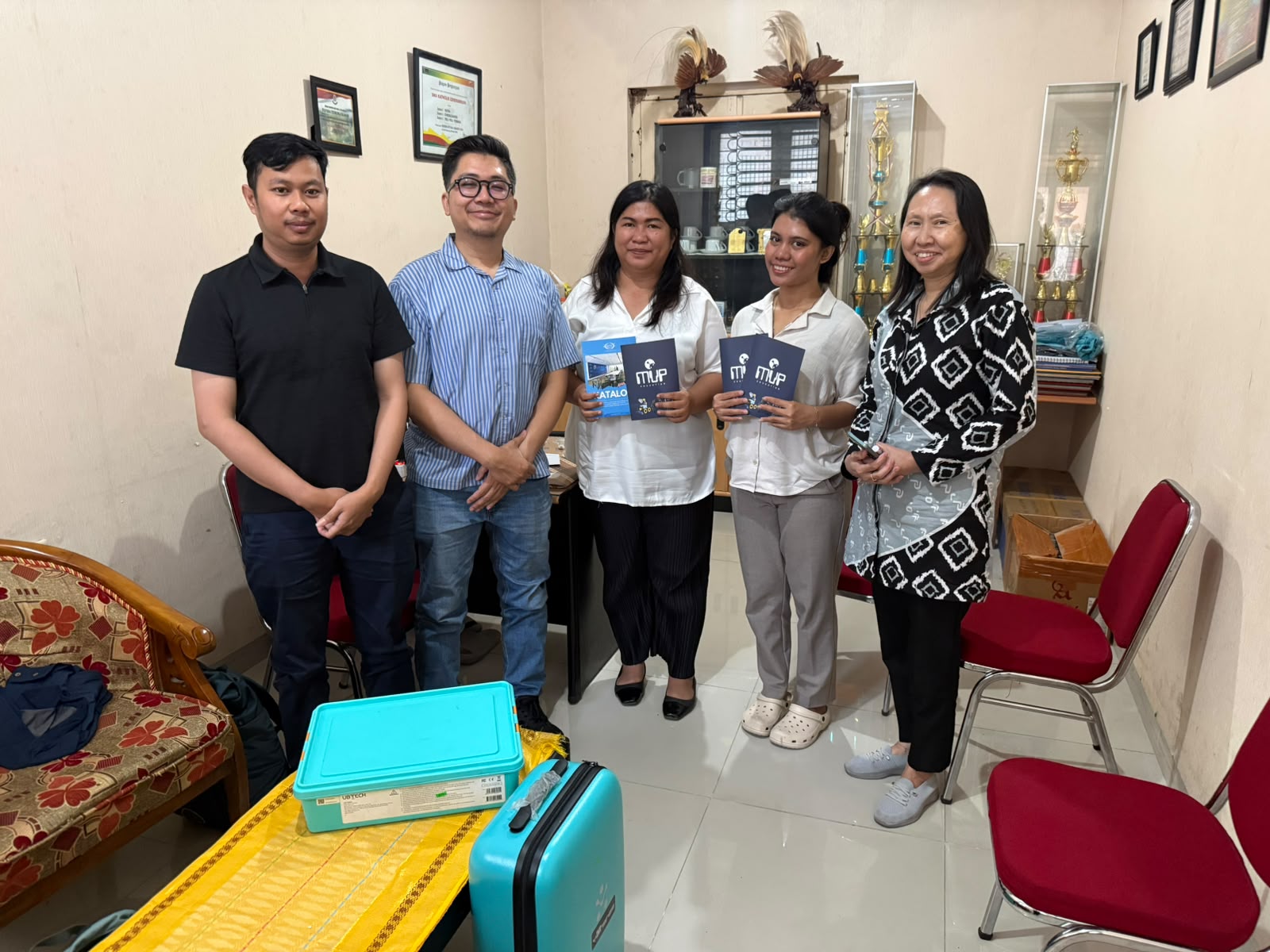 KHARISMA College Audiensi di SMA Katolik Cendrawasih, Bahas Teknologi Robotik hingga Pelatihan Siswa